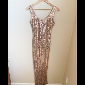 Perfect for NYE! Golden sequin long dress small